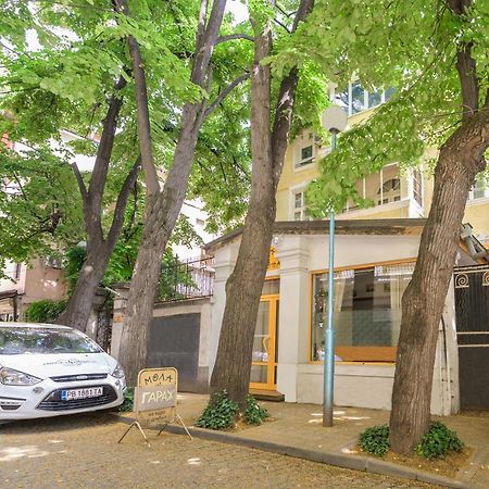 Tomovi Home - Three Bedrooms City Center พลอฟดิฟ ภายนอก รูปภาพ